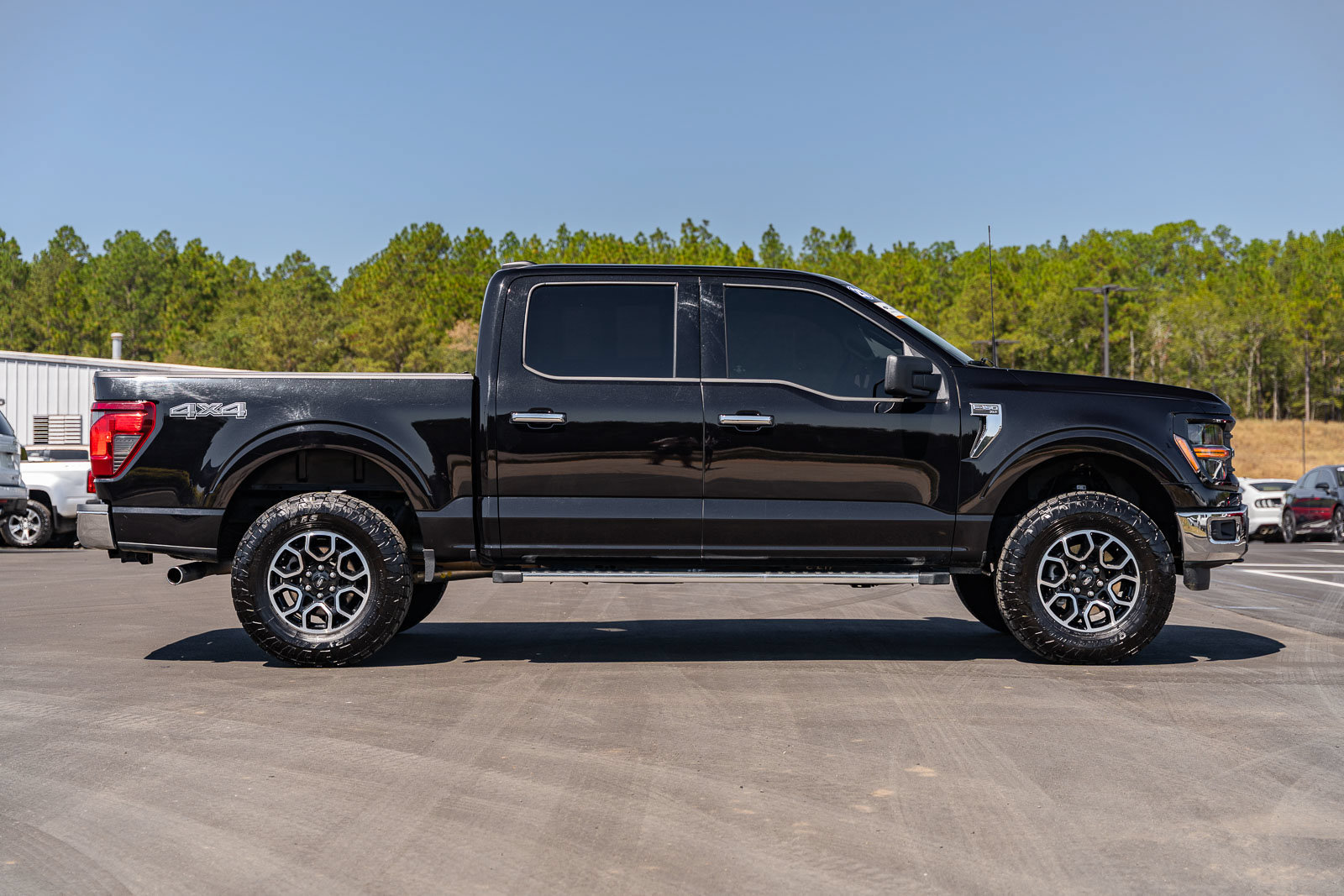 Certified 2025 Ford F150 XLT w/ Equipment Group 301A Standard AWD/4WD image 8