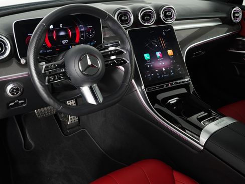 Used 2024 Mercedes-Benz CLE 300 4MATIC Cabriolet image 18