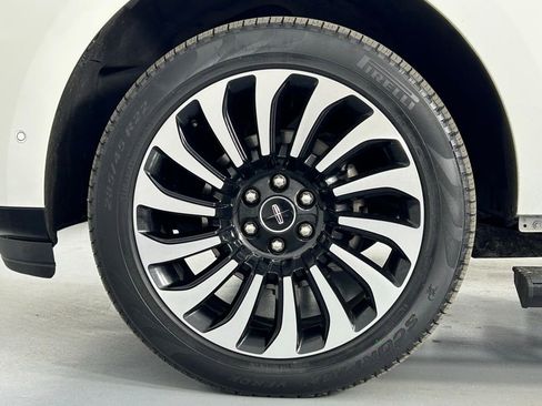 Used 2022 Lincoln Navigator L Black Label AWD/4WD image 43