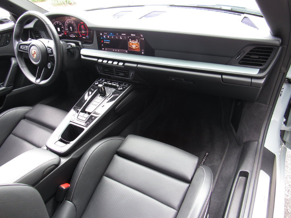 Certified 2025 Porsche 911 Carrera RWD image 22