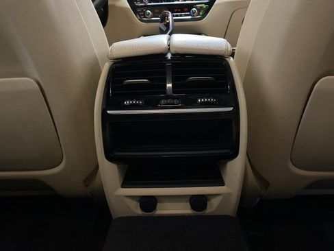 Used 2019 BMW 540i image 74