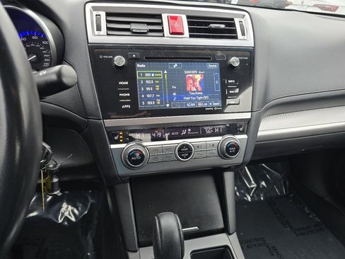 Used 2017 Subaru Legacy 2.5i Premium image 35