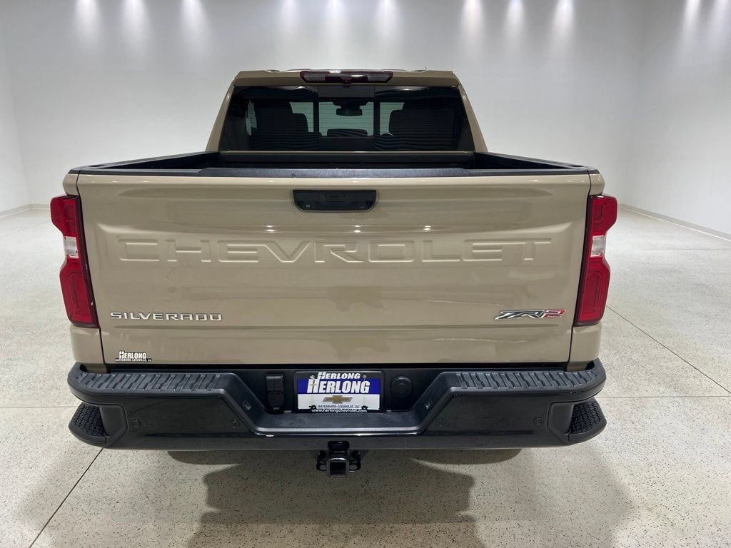 Used 2023 Chevrolet Silverado 1500 ZR2 AWD/4WD image 4