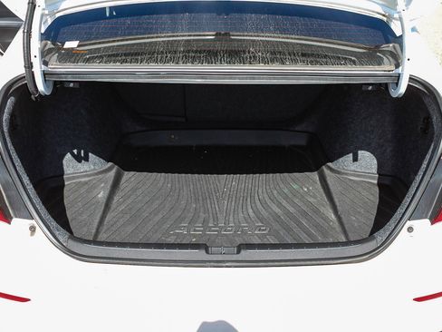 Certified 2022 Honda Accord Sport image 27