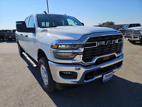 New 2026 RAM 2500 Tradesman image 40