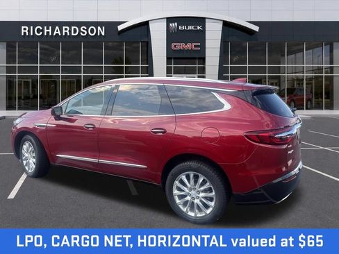 Used 2019 Buick Enclave Premium w/ Experience Buick Package FWD image 8