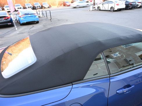 Used 2021 Chevrolet Camaro SS image 23