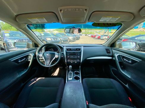 Used 2013 Nissan Altima 2.5 S FWD image 14