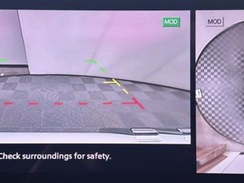 Certified 2025 INFINITI QX60 Luxe w/ Vision Package image 19