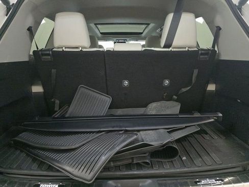 Used 2025 Toyota Grand Highlander FWD image 18