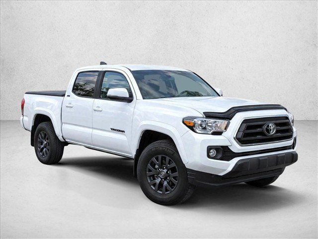 Used 2022 Toyota Tacoma SR5 w/ Technology Package AWD/4WD image 3