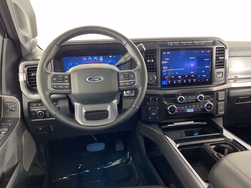 Used 2024 Ford F350 Lariat w/ Lariat Ultimate Package AWD/4WD image 41
