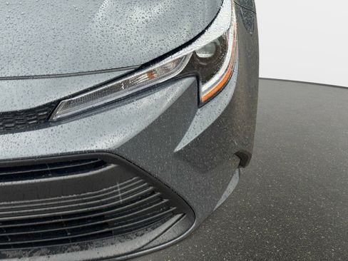 New 2026 Toyota Corolla LE FWD image 9