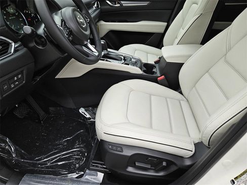 New 2025 MAZDA CX-5 AWD 2.5 S w/ Premium Plus Pkg image 18