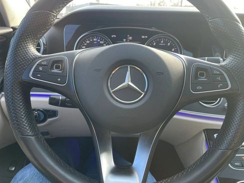 Used 2017 Mercedes-Benz E 300 4MATIC w/ Premium 1 Package image 6
