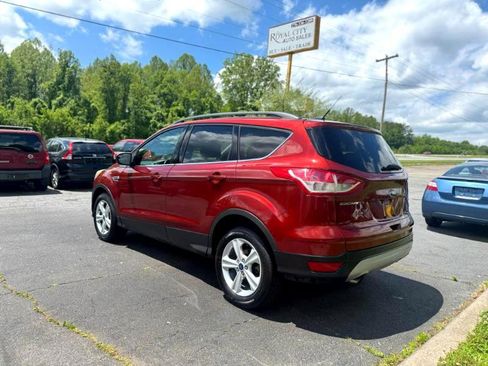 Used 2014 Ford Escape SE w/ Equipment Group 201A image 7