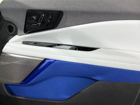 New 2026 Cadillac Optiq Sport 1 image 47