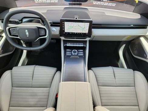 New 2026 Lincoln Nautilus Reserve AWD/4WD image 11