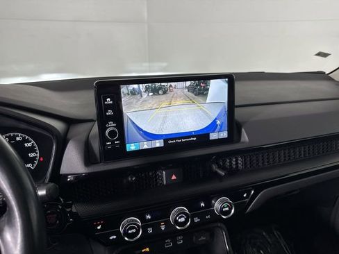 Used 2023 Honda CR-V EX-L image 6