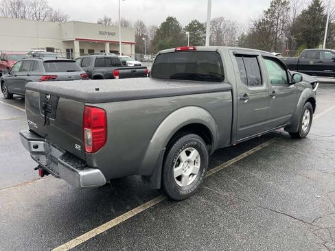 Used 2008 Nissan Frontier SE w/ SE Value Truck Pkg image 10