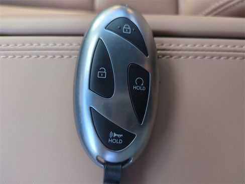 Used 2025 Hyundai Santa Fe Limited image 39