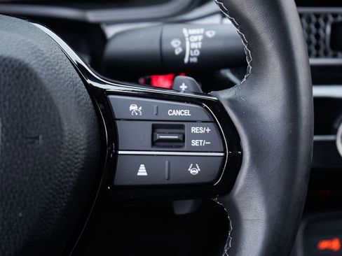 Used 2025 Honda Civic Sport image 22