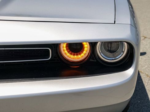 Used 2023 Dodge Challenger SXT RWD image 10