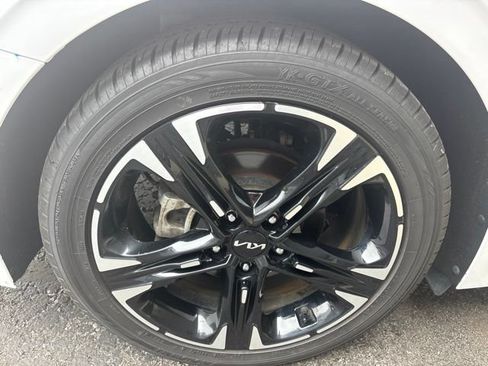 Used 2024 Kia K5 GT-Line AWD/4WD image 30