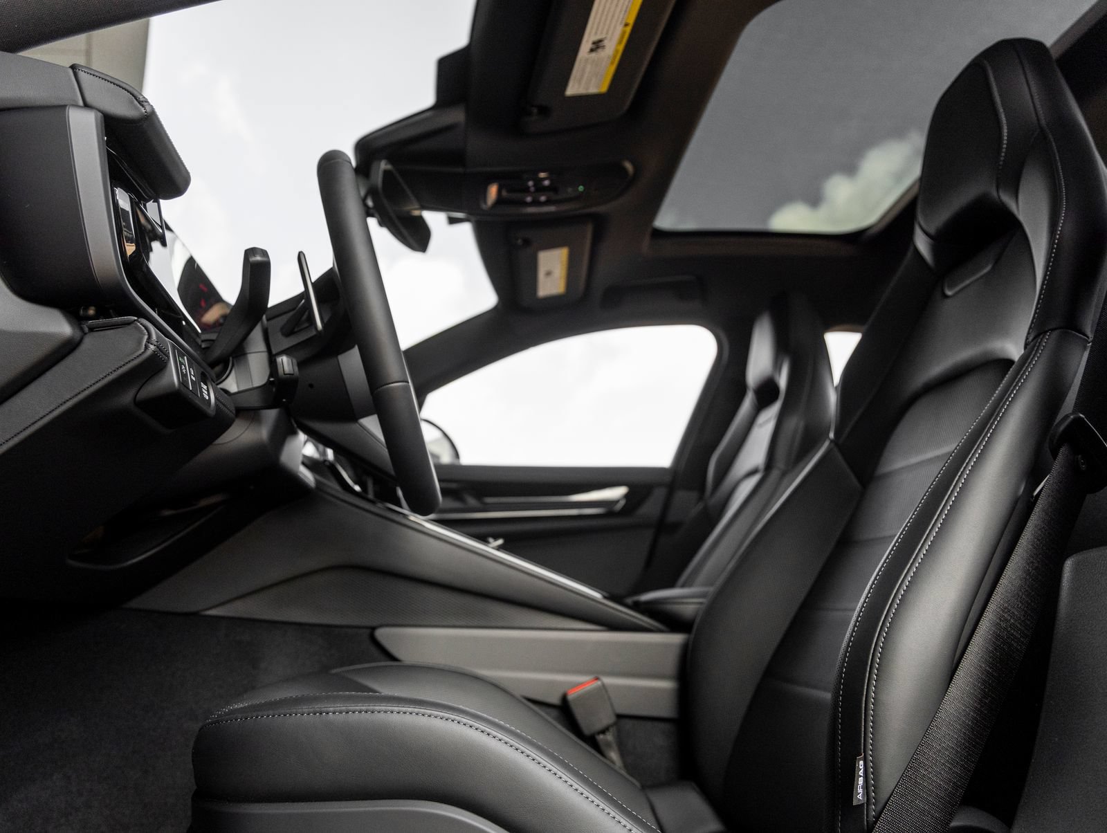 New 2026 Porsche Panamera 4 AWD/4WD image 23