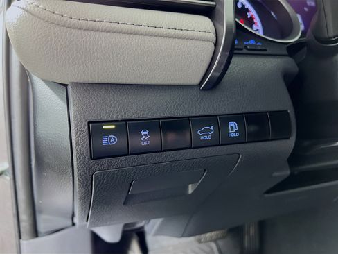 Used 2023 Toyota Camry LE image 10