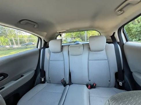 Used 2017 Honda HR-V LX image 15