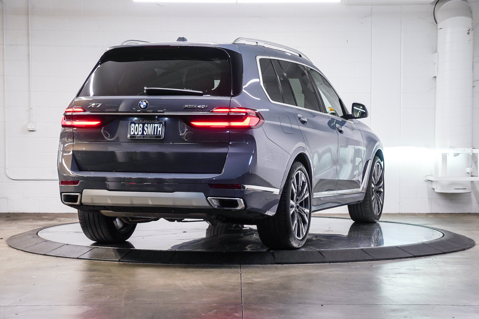 Used 2026 BMW X7 xDrive40i AWD/4WD image 6