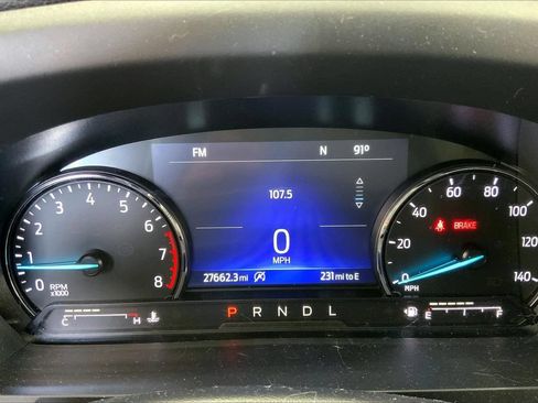 Used 2024 Ford Explorer XLT RWD image 18