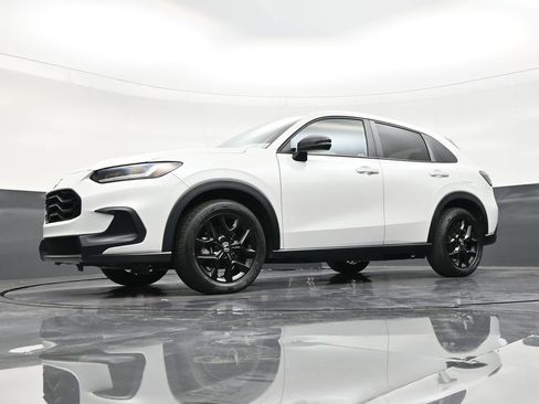 Used 2023 Honda HR-V Sport image 20