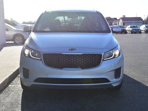 Used 2016 Kia Sedona LX w/ Option Group 020 image 12