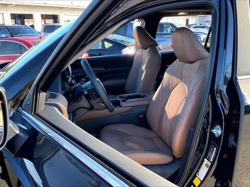 Used 2026 Toyota Grand Highlander AWD Hybrid image 7