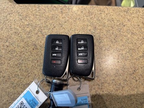 Used 2013 Lexus ES 350 image 37