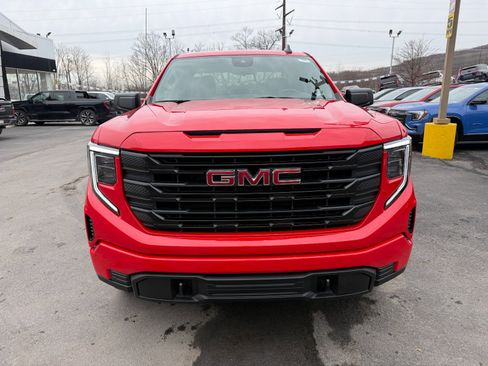 New 2026 GMC Sierra 1500 Pro w/ Graphite Edition image 8