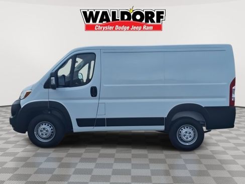 New 2025 RAM ProMaster 1500 w/ Premium Convenience Group FWD image 6