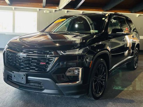 Used 2023 Chevrolet Traverse RS AWD/4WD image 18