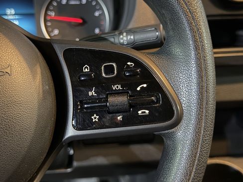 Used 2023 Mercedes-Benz Sprinter 2500 image 25