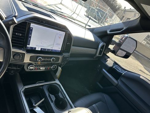 Certified 2022 Ford F350 Platinum image 11