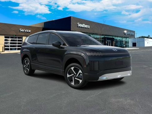 New 2026 Hyundai Ioniq 9 S image 8