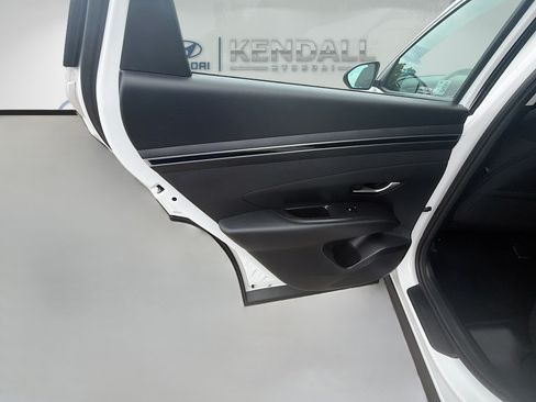 Used 2024 Hyundai Tucson SE FWD image 22