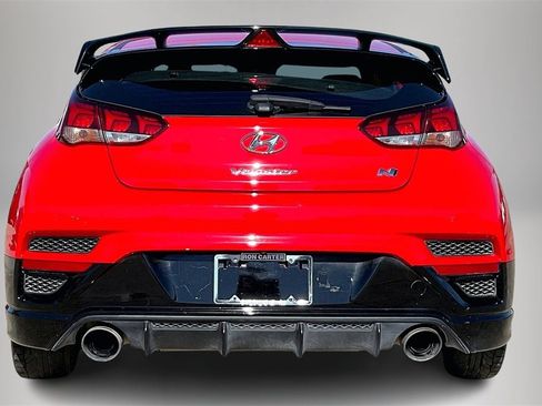 Used 2021 Hyundai Veloster N image 6