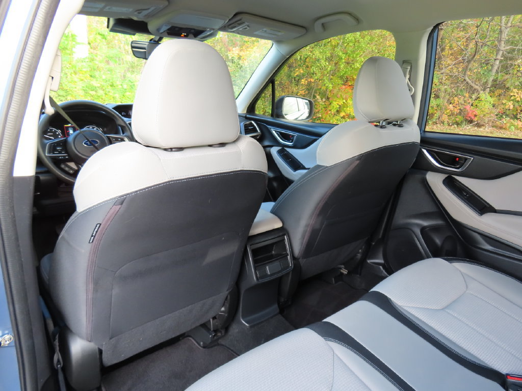 Used 2023 Subaru Forester AWD/4WD image 25