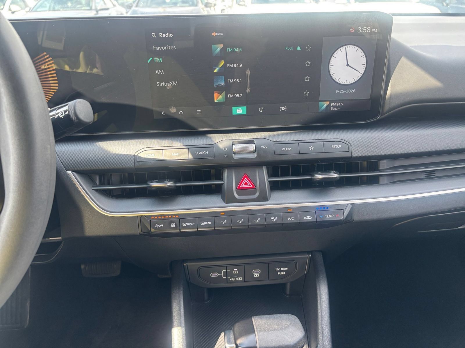 Used 2026 Kia K4 FWD image 16