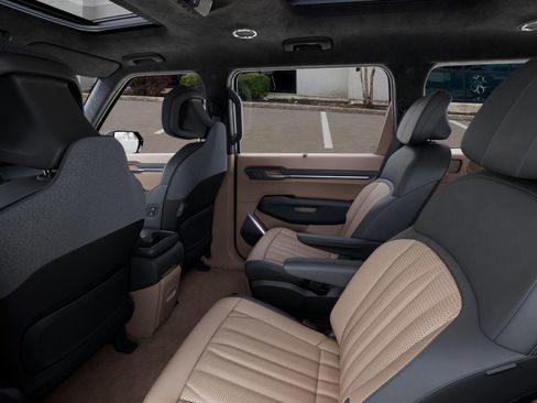 New 2026 Kia EV9 GT-Line image 18