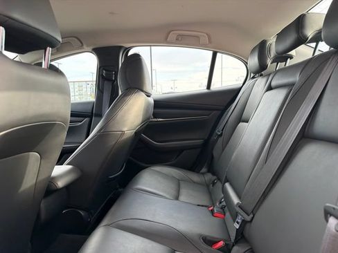 Used 2025 MAZDA MAZDA3 s FWD image 16