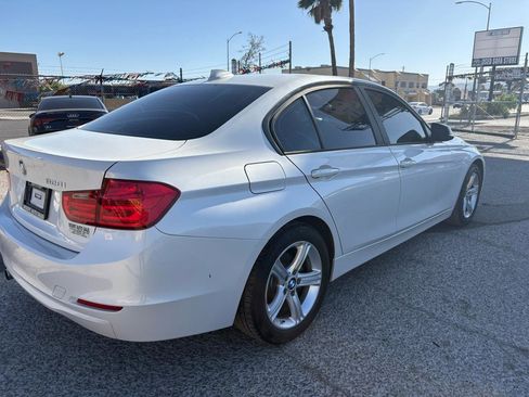 Used 2012 BMW 328i Sedan RWD image 5